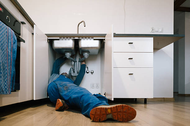 Professional Plumbing technician working in Russell, GA